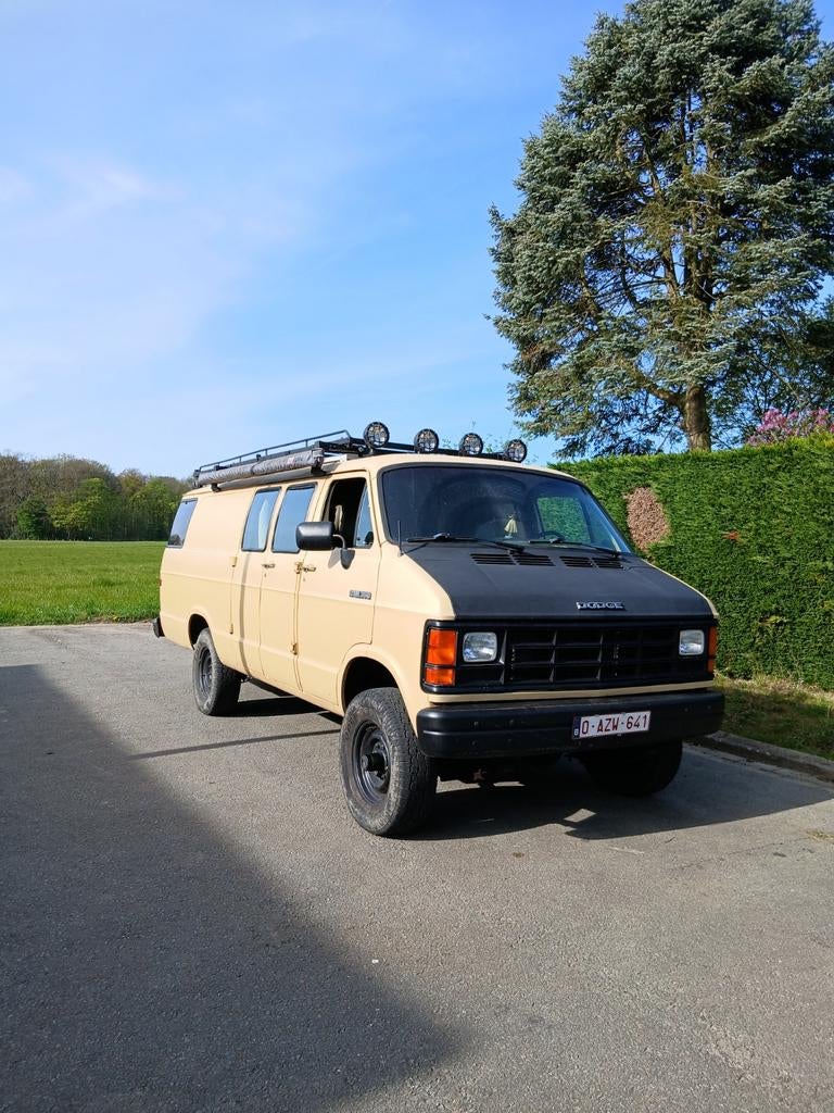 Dodge b350 4x4 camper, Automaat, 8 cilinders, 4x4, 2 zetels
