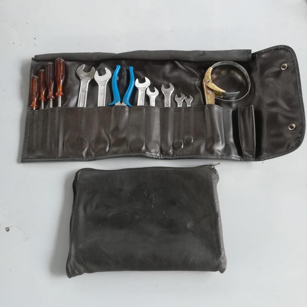 Trousse à outils pour Ferrari 512 BBi, Autos : Pièces & Accessoires, Petit matériel, Ferrari, Utilisé, Enlèvement ou Envoi