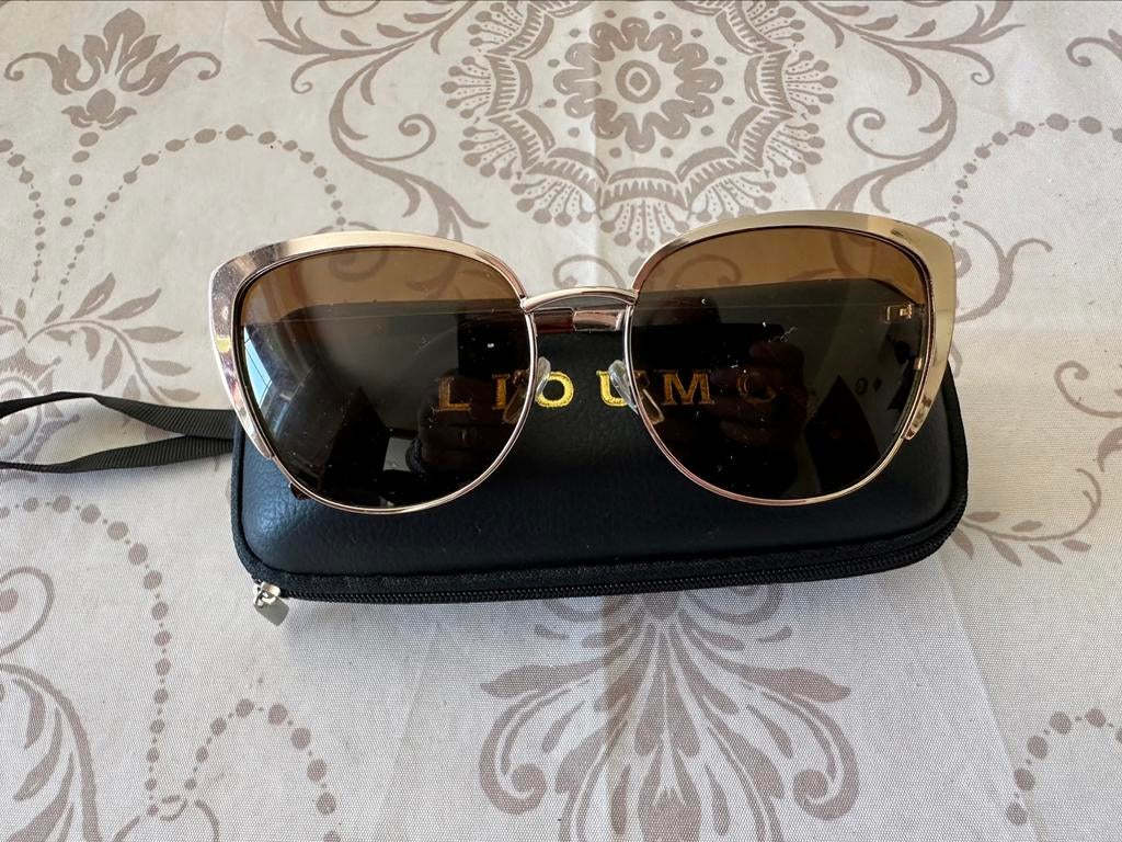 Zonnebril, Handtassen en Accessoires, Ophalen of Verzenden, Zo goed als nieuw, Zonnebril