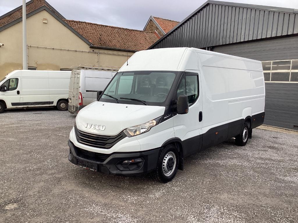 iveco daily L4h2 160pk automaat 2022 250km 33950e ex, Auto's, Bestelwagens en Lichte vracht, Automaat, 4 cilinders, Iveco, Bedrijf