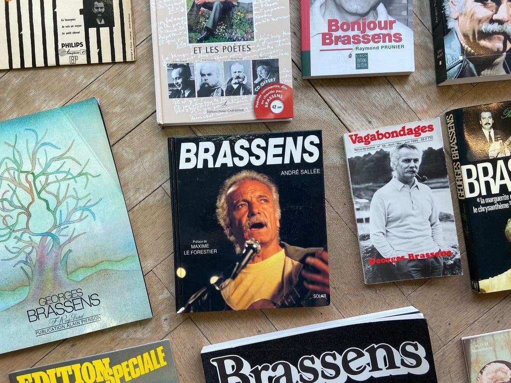 Lot / Collection de livres BRASSENS, Ophalen, Zo goed als nieuw, Artiest