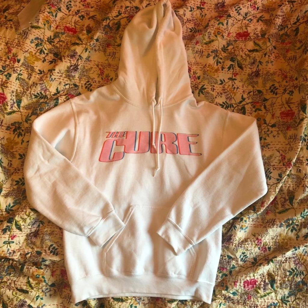 THE CURE SWEATSHIRT - SUMMER FESTIVALS 2019 - TAILLE SMALL, Verzenden, GILDAN, Roze, Gedragen