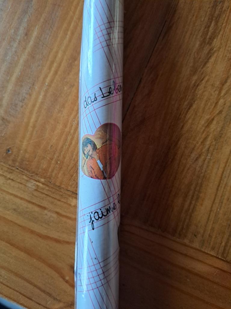 2 vellen kaftpapier met Sandra Kim bedrukking, Ophalen of Verzenden, Nieuw, Overige onderwerpen