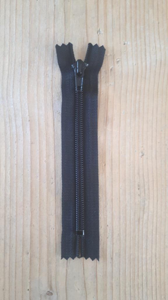 YKK rits, spiraal, niet deelbaar, kunststof tandjes, L=15cm, Hobby en Vrije tijd, Naaien en Fournituren, Ophalen of Verzenden