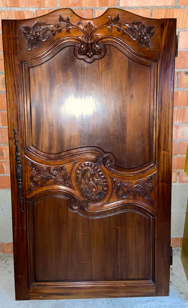 Massief houten deur en dak van een  kast, Antiek en Kunst, Antiek | Meubels | Kasten, Ophalen of Verzenden