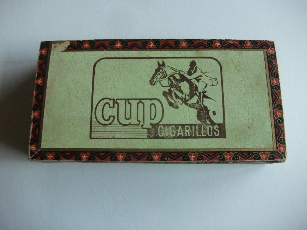 Houten sigarenkistje Cup Cigarillos Match paard met jockey, Verzamelen, Ophalen of Verzenden, Gebruikt, Tabaksdoos of Verpakking