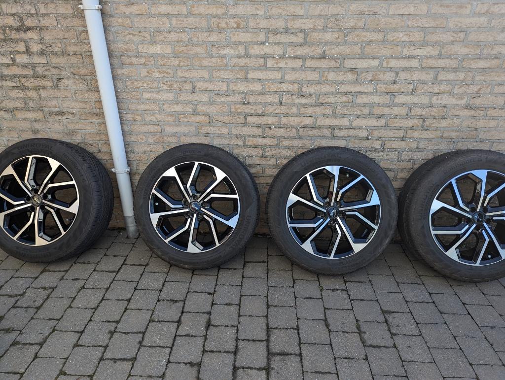 19 inch velg, Auto-onderdelen, Banden en Velgen, Gebruikt, 235 mm, Band(en), Terreinwagen