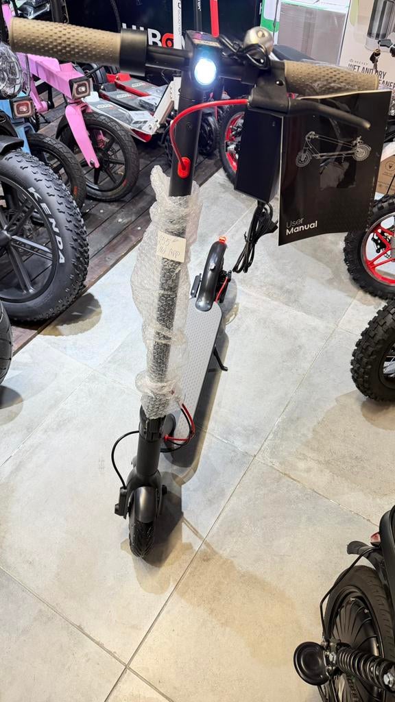 Elektrische Step  Krachtige 350Watt - 10,4Ah️ App, Enlèvement, Neuf