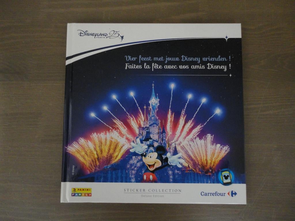 Carrefour + Disney 25 jaar Verzamelalbum, Verzamelen, Overige supermarkten, Ophalen of Verzenden