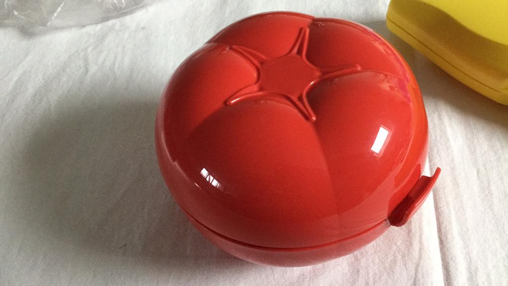 tupperware kersttomaten potje, Ophalen of Verzenden