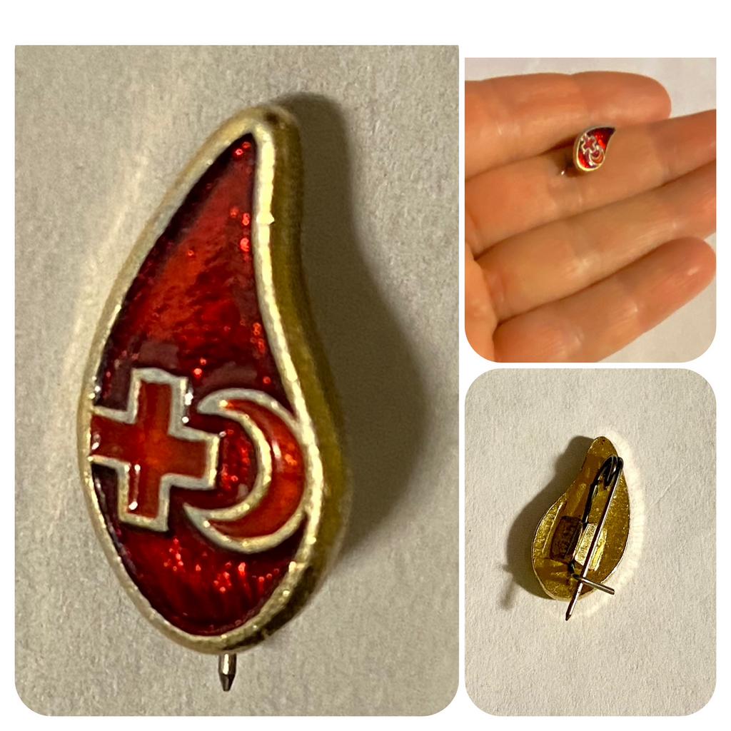 L'insigne de donneur de goutte de sang . URSS, Collections, Broches, Pins & Badges, Comme neuf