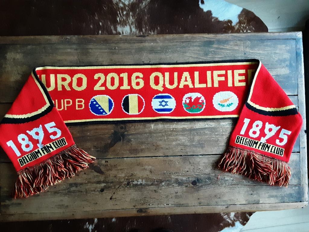 Voetbalsjaal Belgium, Enlèvement ou Envoi, Comme neuf, Fanion ou Écharpe