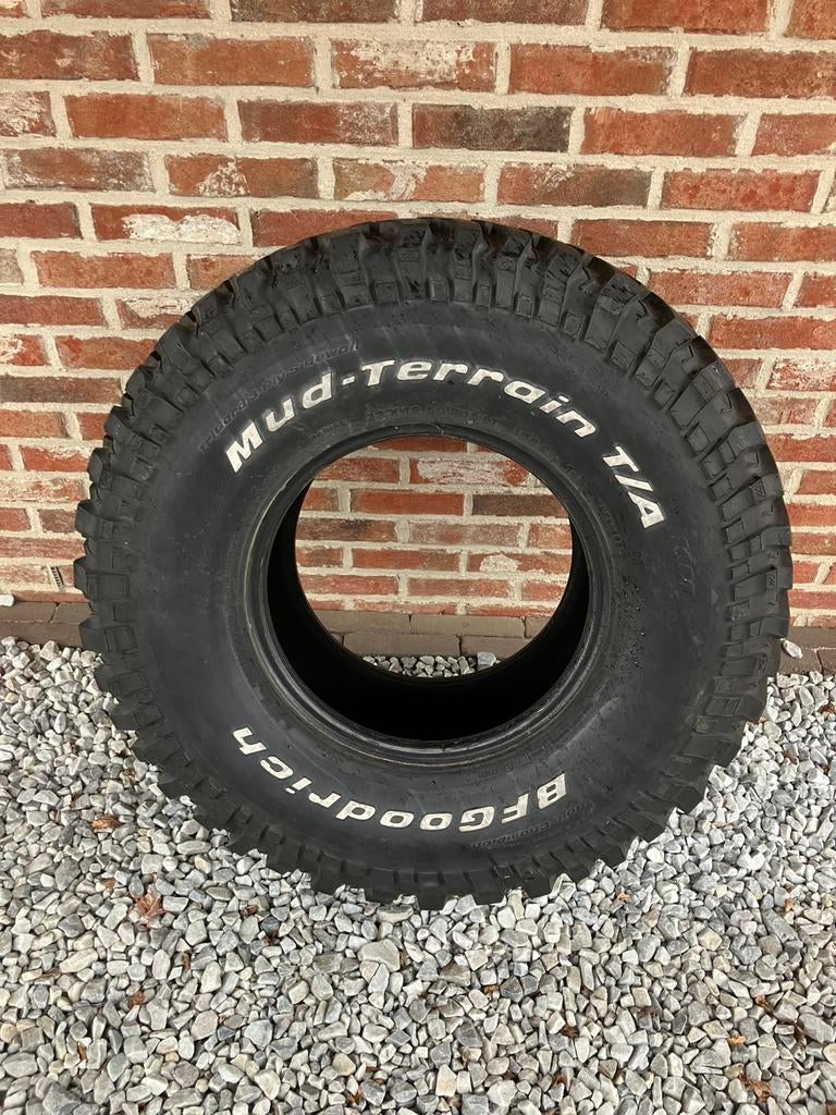 1 band BF Goodrich Mud 33, Autos : Pièces & Accessoires, Pneus & Jantes, Enlèvement