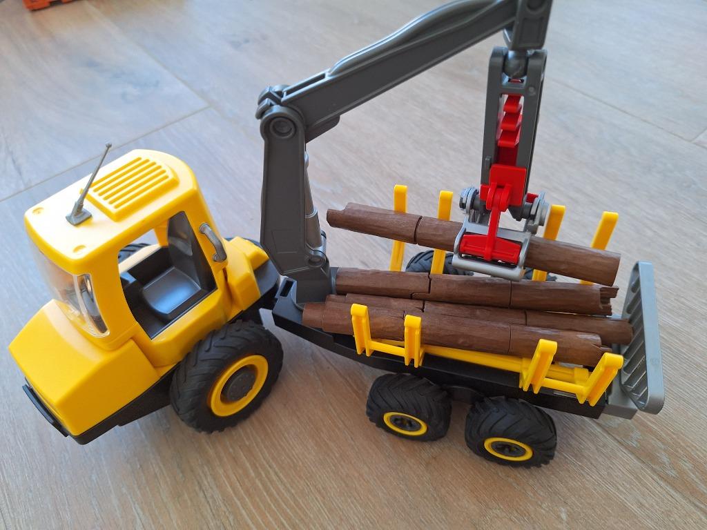 Tractor voor hout met kraan, Enlèvement, Comme neuf