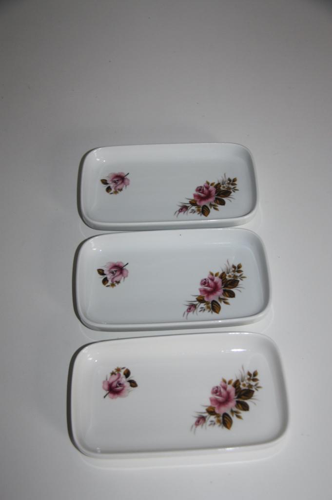 Royal schwabap vintage porseleinen serveerschaaltjes * 3st, Poterie rustique, Céramique, Utilisé, Balance ou Balances