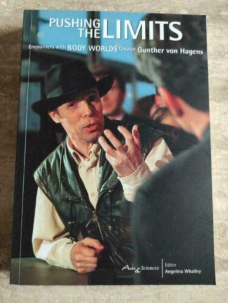 Pushing the limits - encounters with body worlds., Gunther von Hagens, Overige wetenschappen, Ophalen of Verzenden, Zo goed als nieuw