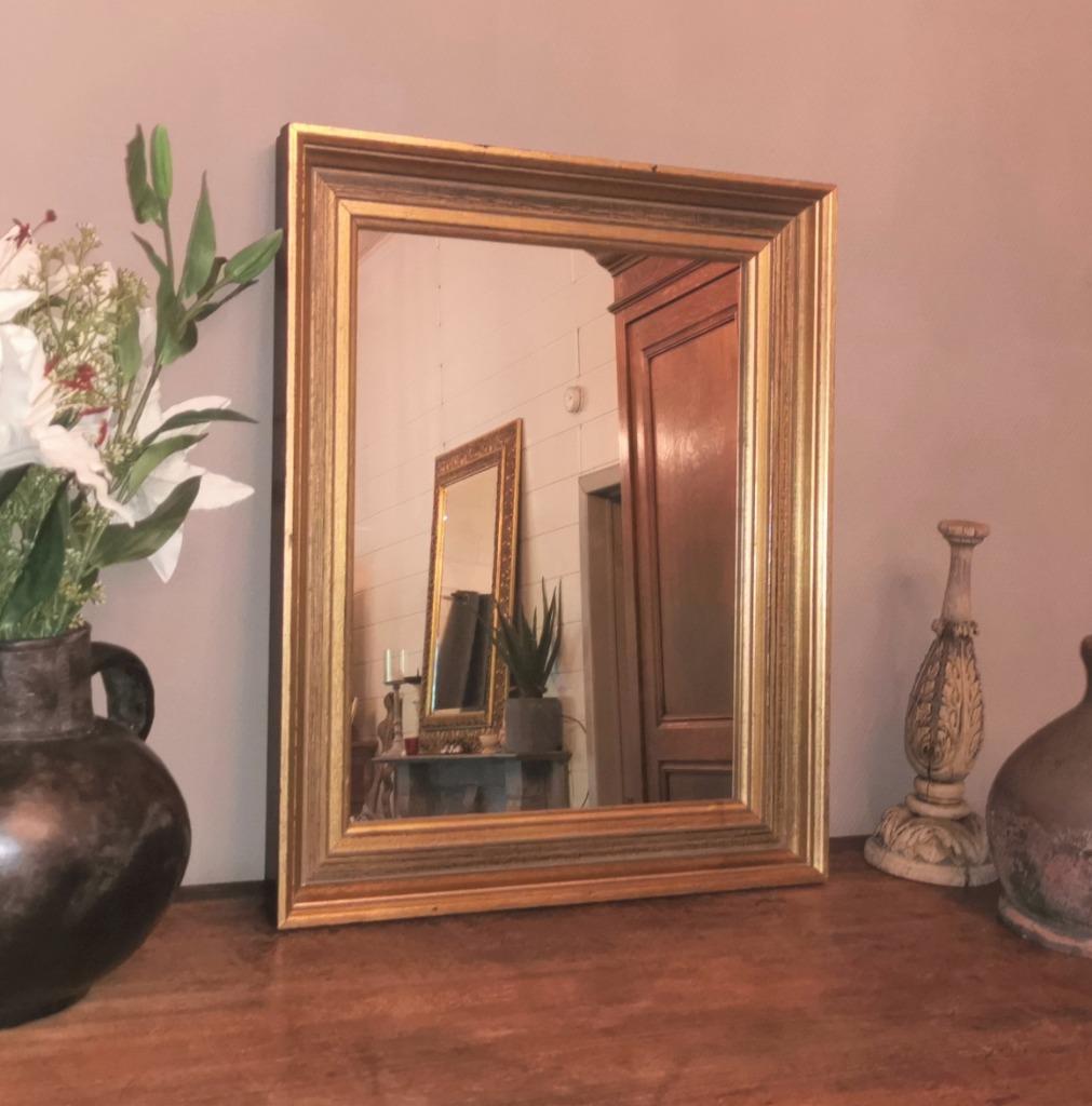 Miroir ancien simple doré 63cm x 51cm épaisseur cadre 5cm, Enlèvement ou Envoi, Moins de 100 cm, Utilisé, 50 à 75 cm