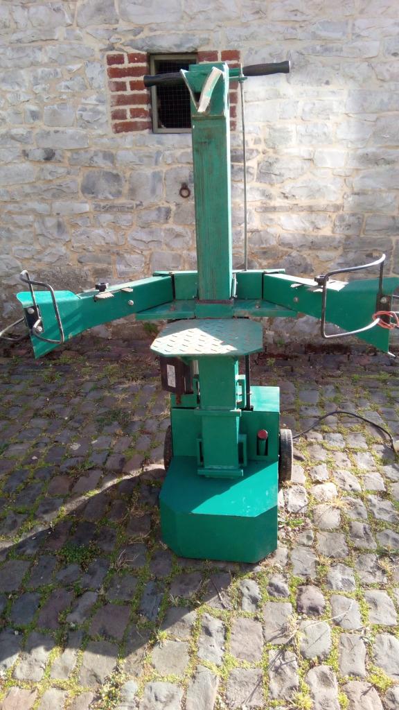 fendeuse à bois EN LOCATION, Jardin & Terrasse, Enlèvement, Utilisé, Électrique