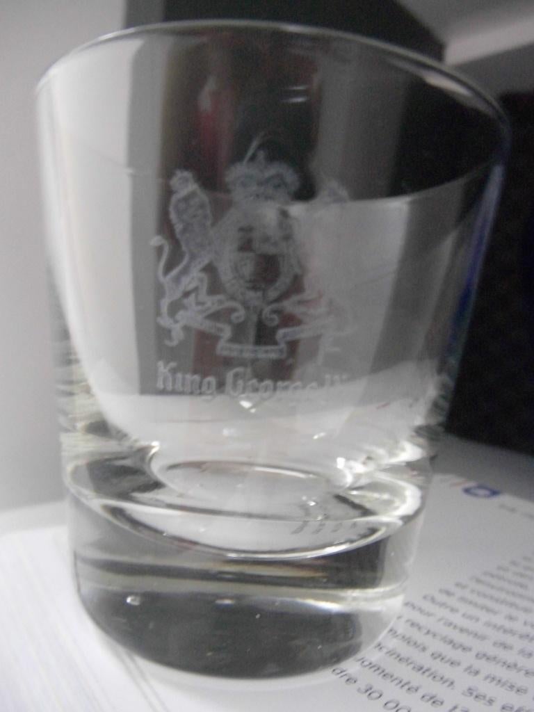 1 Verre à WHISKY   " KING  GEORGES V ", Antiquités & Art, Enlèvement ou Envoi
