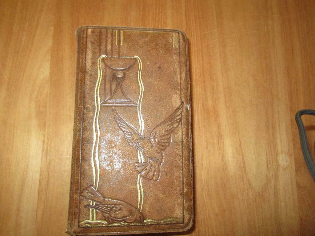 Mis en vesperboek + klein misboek, Ophalen