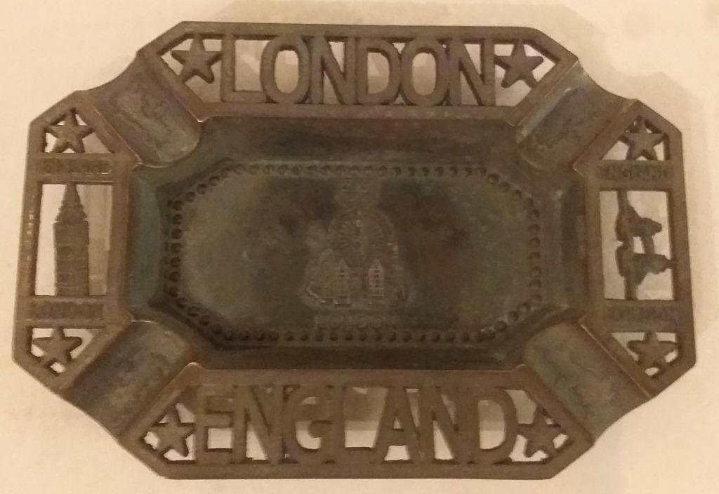 vieux cendrier - Londres, Enlèvement ou Envoi, Cendrier
