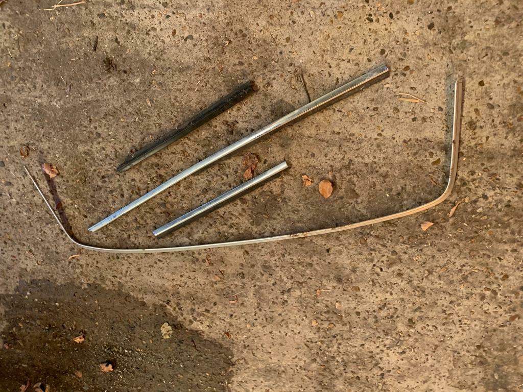 Bmw e30 cabrio chromeline bagetten, Motoren, Ophalen of Verzenden, Gebruikt