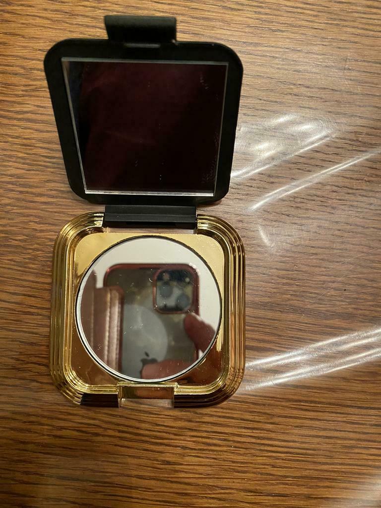 Très jolie ancien poudrier comme neuf, Comme neuf