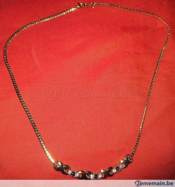Collier plaqué blanc et noir, Nieuw