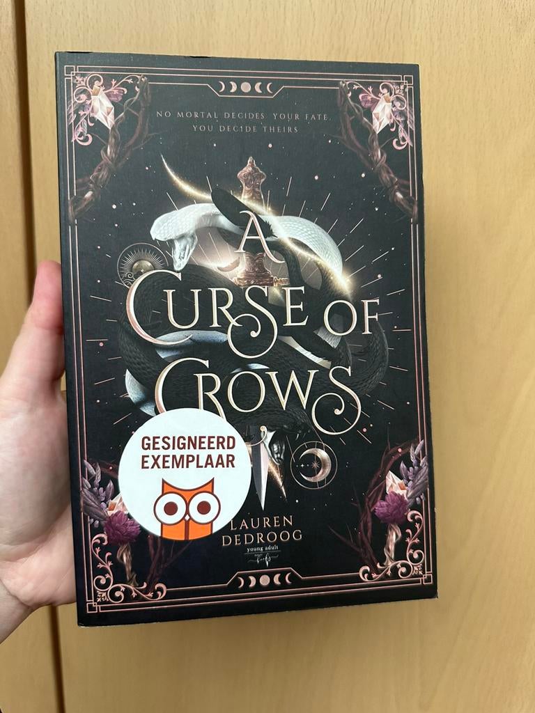 Lauren Dedroog - A Curse of Crows, Enlèvement ou Envoi, Lauren Dedroog