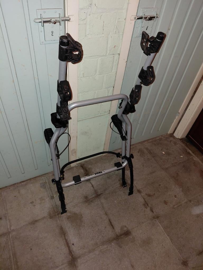Fietsendrager Thule clip on, Ophalen