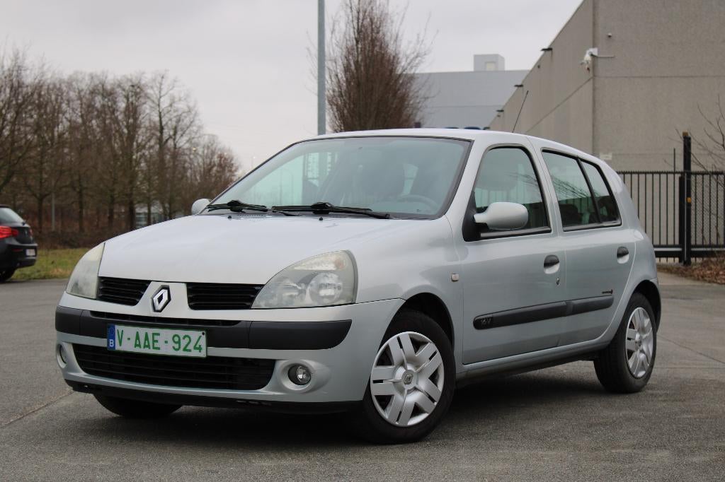 Renault Clio 1.2 16v Authentique Confort, Voorwielaandrijving, Stof, 139 g/km, 4 cilinders
