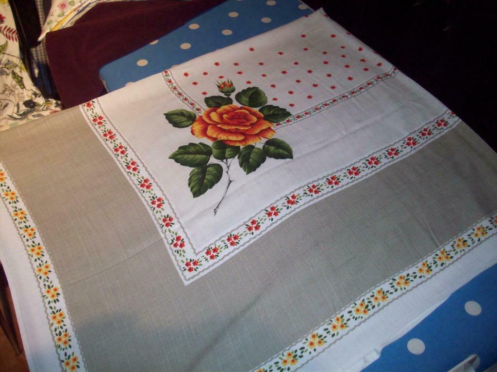 Nappe, Enlèvement ou Envoi, Utilisé, Autres couleurs, Nappe ou Toile cirée