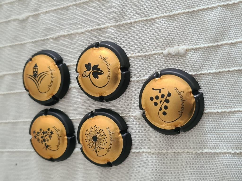 Champagnecapsules generieken, Ophalen of Verzenden, Zo goed als nieuw