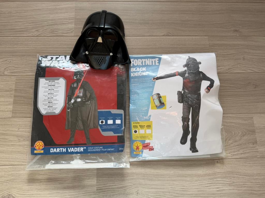 Fortnite en Star Wars verkleedpak maat 140, Ophalen of Verzenden, Zo goed als nieuw