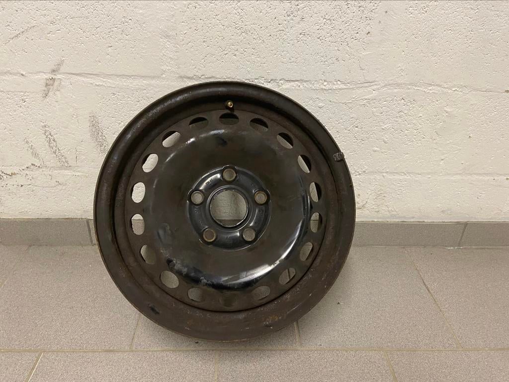4 jantes pour type VW Golf VI, Pneus hiver, Véhicule de tourisme, Enlèvement, Utilisé