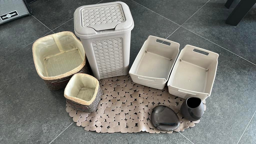 Ensemble accessoire salle de bain marron taupe, Utilisé