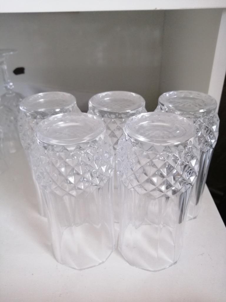 VERRES, Neuf, Verre ou Verres, Enlèvement, Autres matériaux
