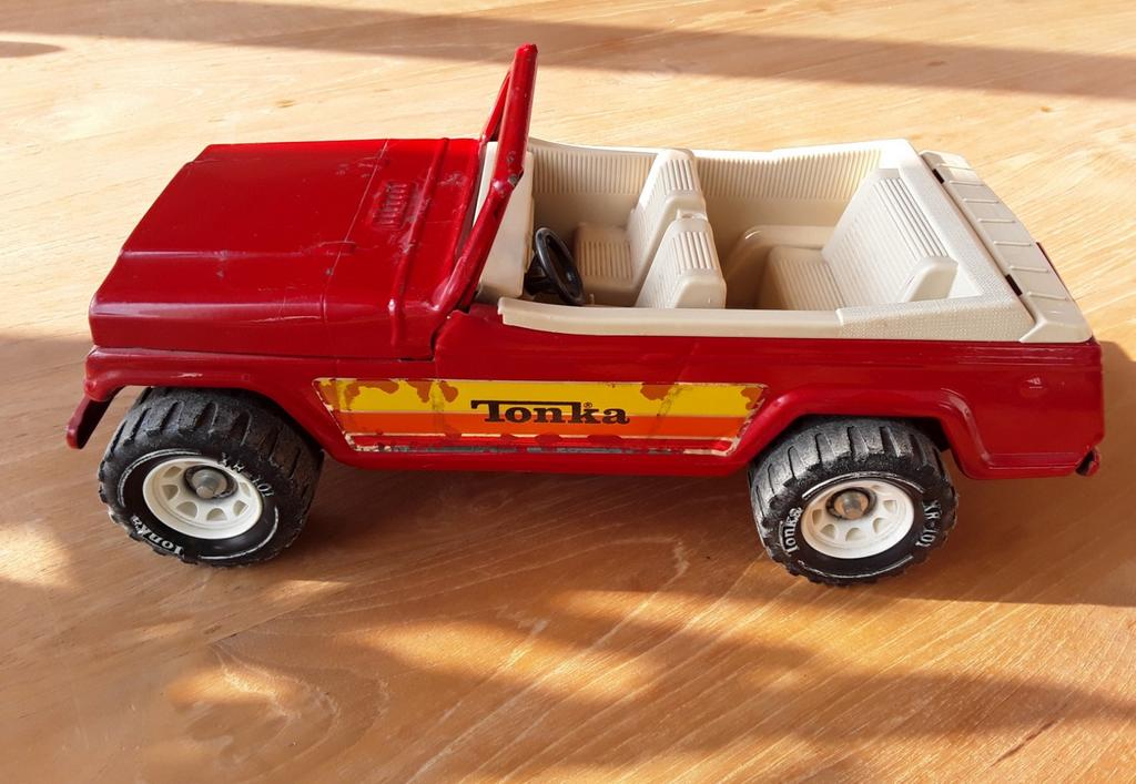 Tonka jeepster, Hobby en Vrije tijd, Ophalen of Verzenden, Gebruikt
