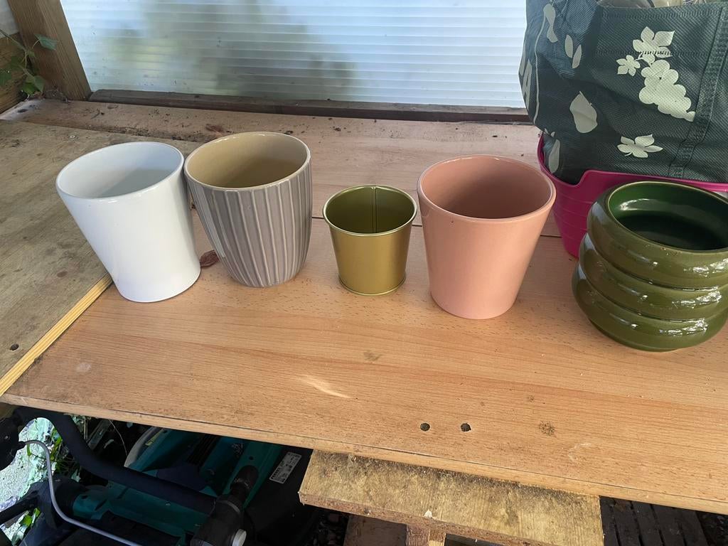 Bloempotten, Tuin en Terras, Bloempotten, Ophalen, Overige materialen, Gebruikt, Rond