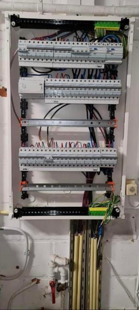 Électricien installation et dépannage liège 🔋🔌⚡️, Enlèvement ou Envoi