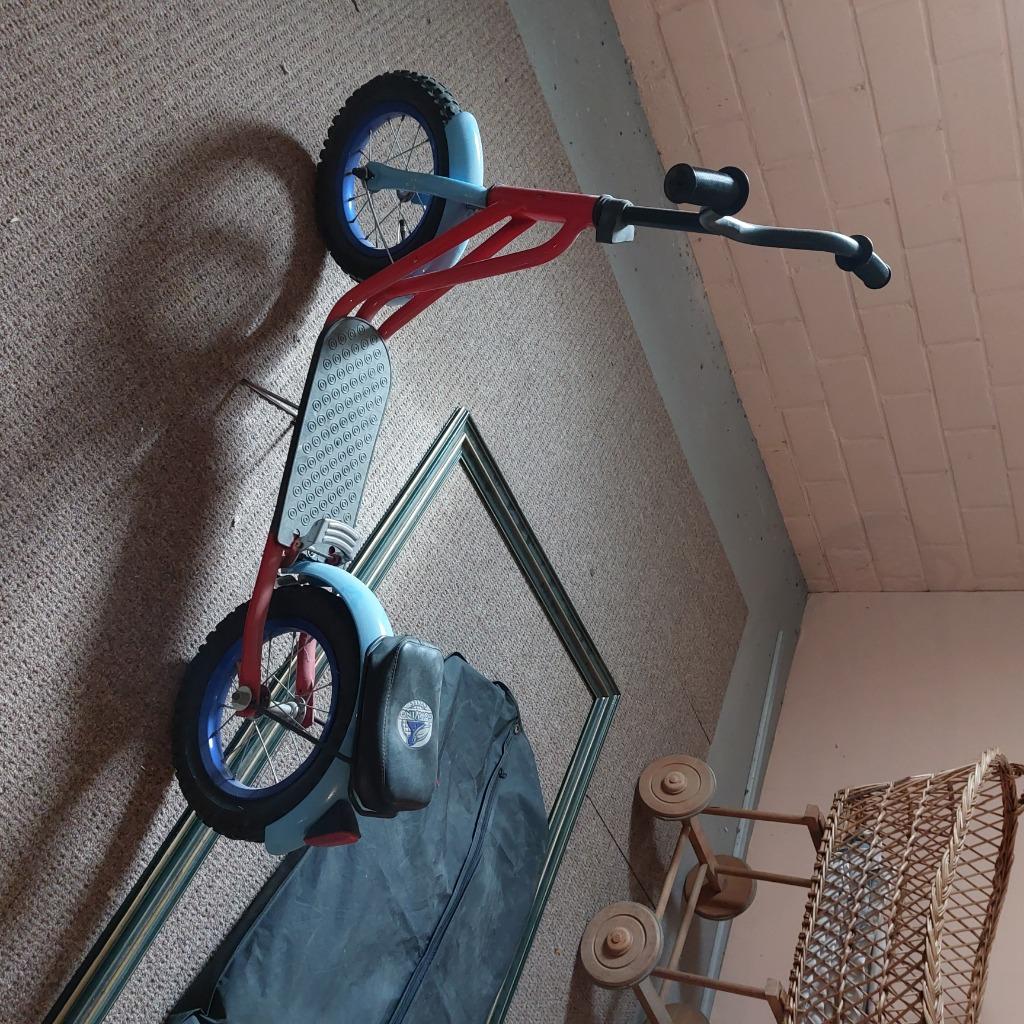 Step kind, Fietsen en Brommers, Ophalen