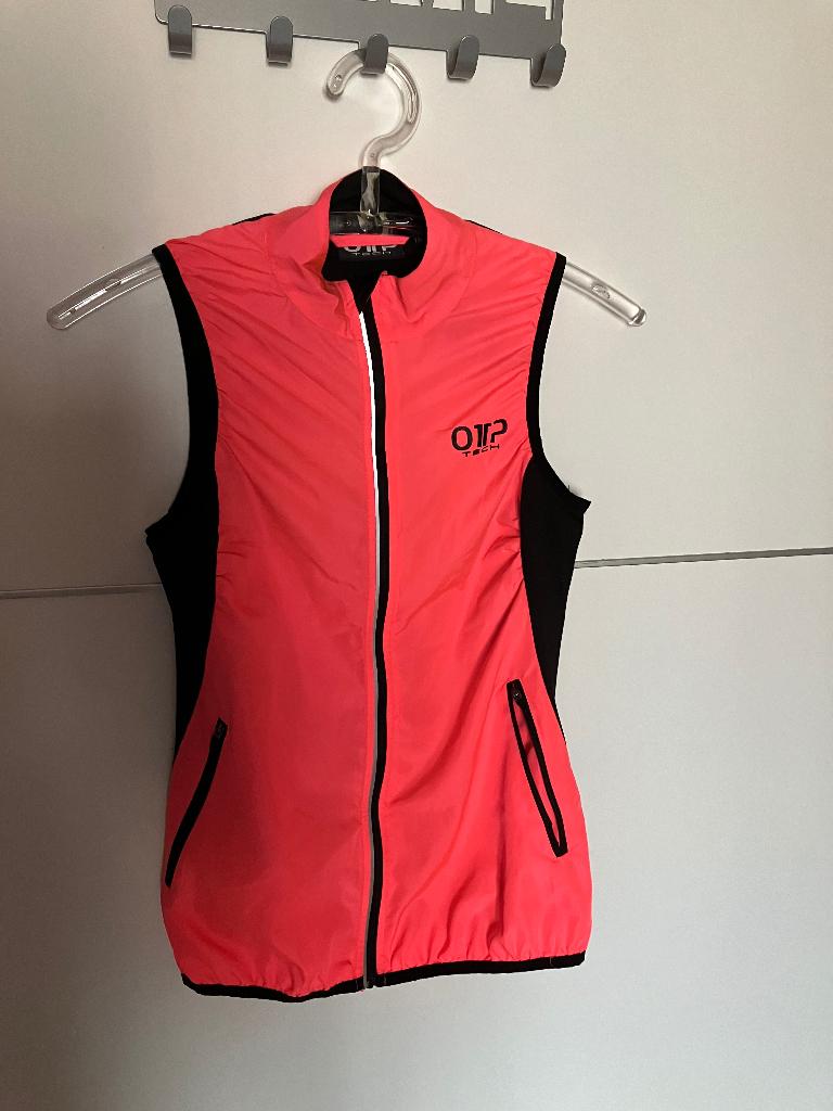 Sportjasje, Overige typen, Ophalen of Verzenden, Zo goed als nieuw, Roze