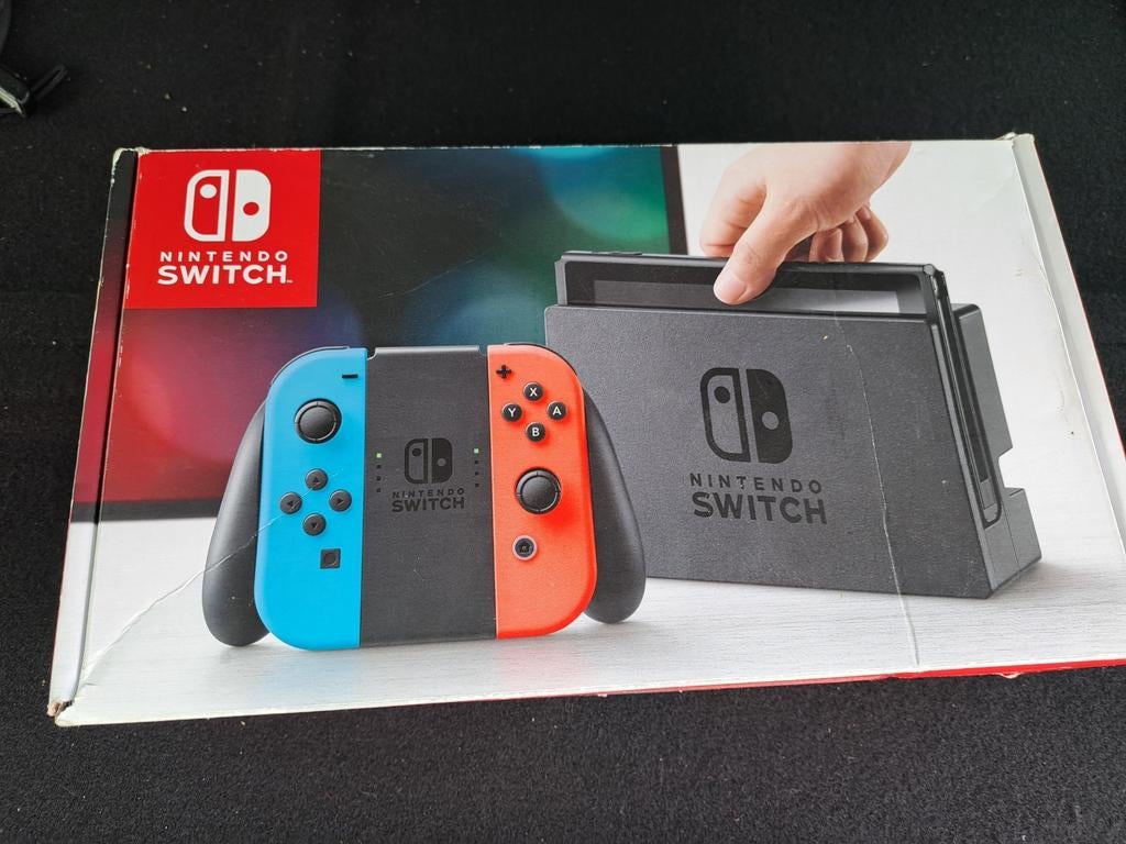 Boite vide switch. État comme nouveau, Consoles de jeu & Jeux vidéo, Comme neuf