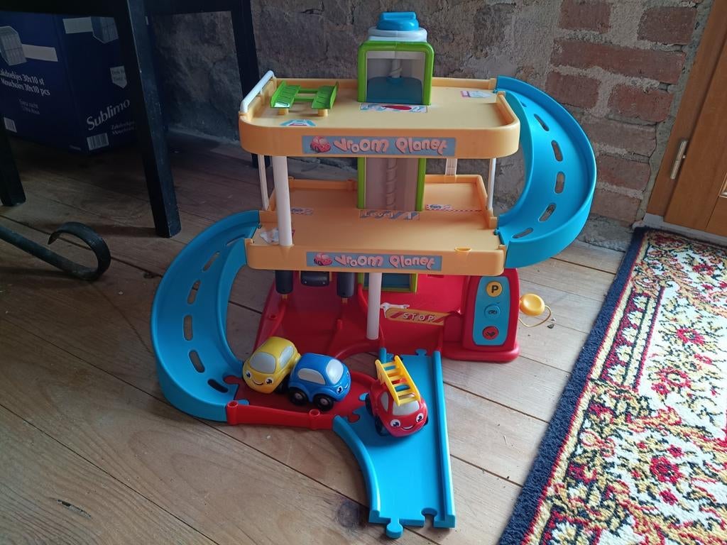Garage Smoby Vroom planet met auto's en brandweerwagen, Ophalen of Verzenden, Zo goed als nieuw