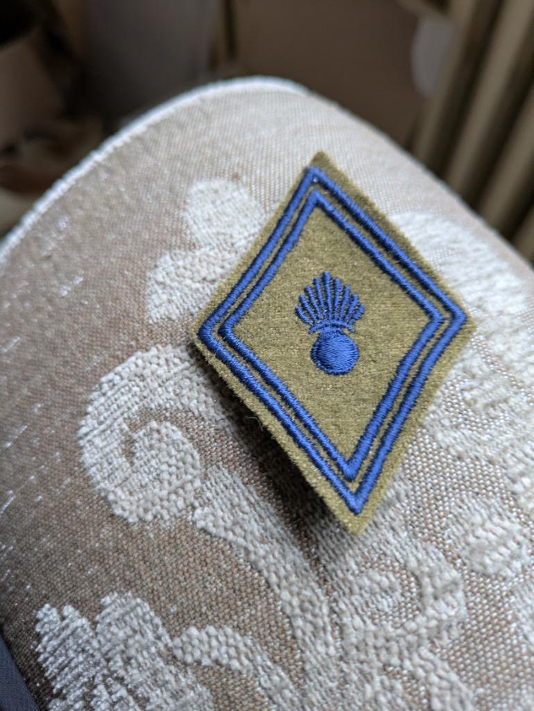 Mouwembleem Frans leger, Verzamelen, Militaria | Algemeen, Ophalen of Verzenden, Landmacht, Embleem of Badge
