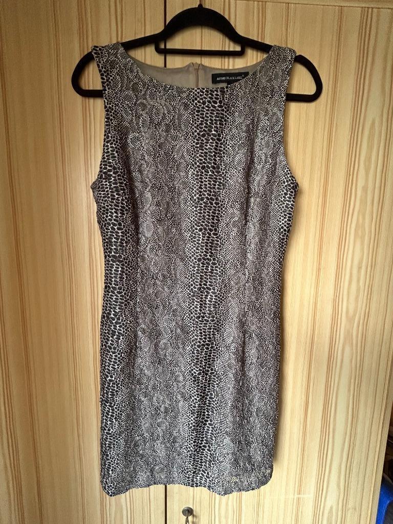 Kleedje Astrid Black Label small, Kleding | Dames, Overige kleuren, Astrid Black Label, Ophalen of Verzenden, Zo goed als nieuw