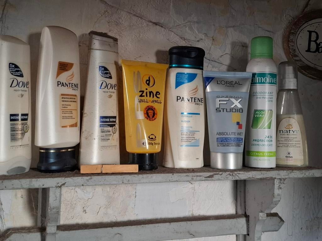 Shampoo, haar, deo, gehele rek producten, Enlèvement