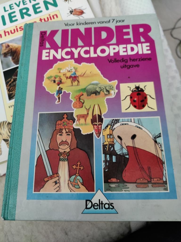 Deltas kinderencyclopedie, Boeken, Ophalen of Verzenden, Zo goed als nieuw