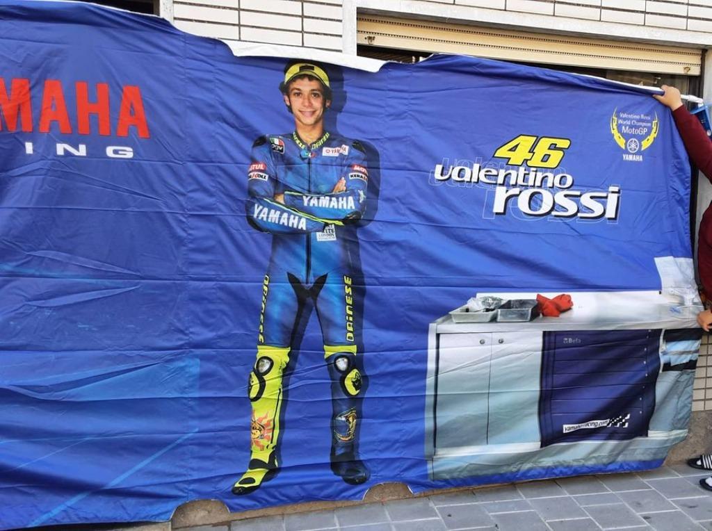 Yamaha pitbox curtain Valentino Rossi, Enlèvement, Neuf