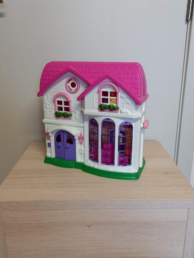 Maison de poupées, Enlèvement, Utilisé, Maison de poupées